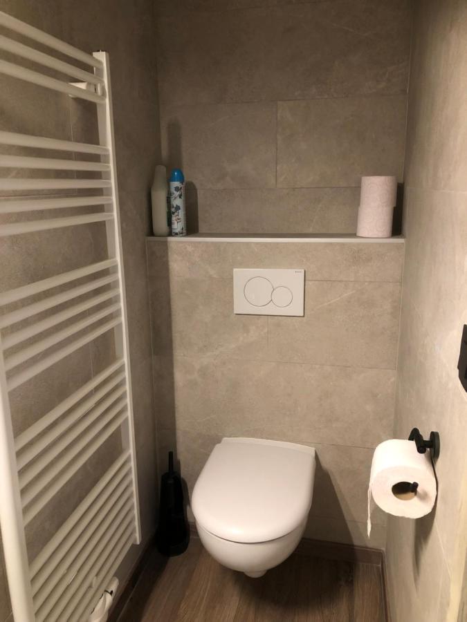 הופליזה B&B Le Nid D'Hirondelle מראה חיצוני תמונה