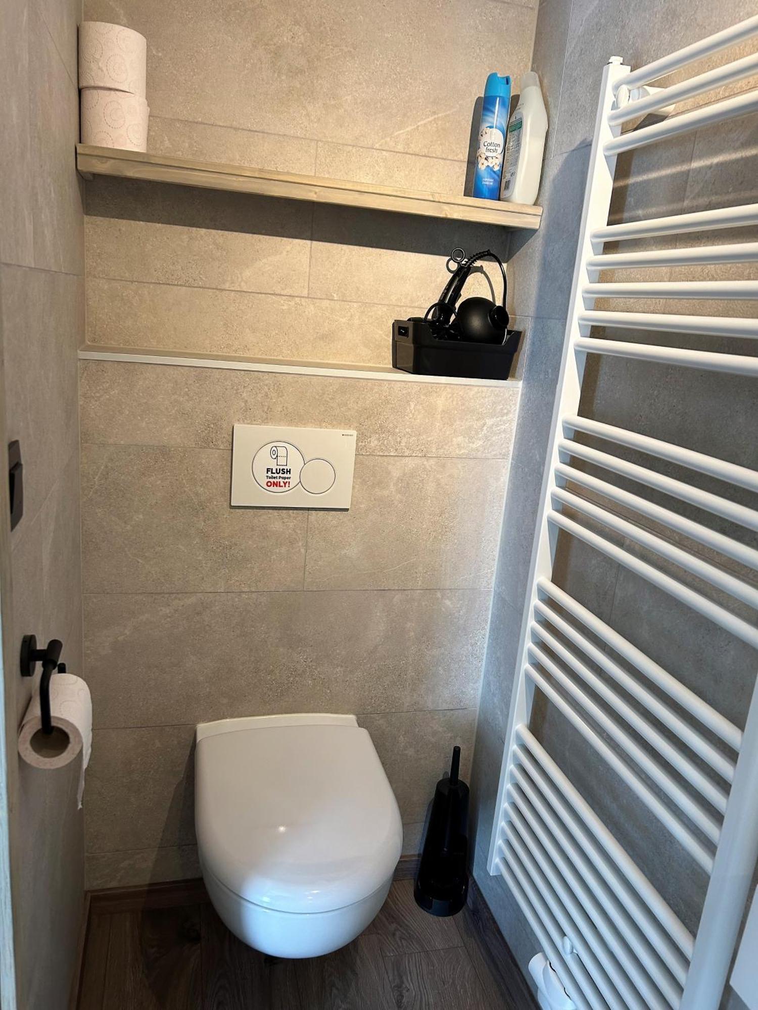 הופליזה B&B Le Nid D'Hirondelle מראה חיצוני תמונה